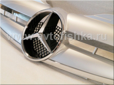 Mercedes SLK R170 (98-04) решетка радиатора 2 ламели, дизайн AMG, серебристая